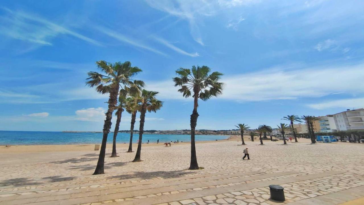 Vacay Apartamento Costamar, A Pasos De La Playa En Costa Brava , L' Escala Bagian luar foto